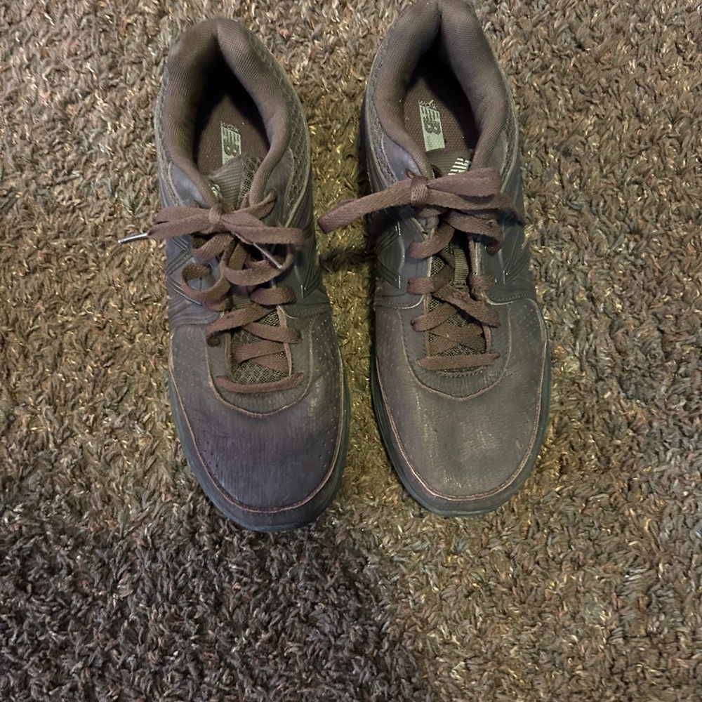 NEW BALANCE Men's Dark Brown Walking Shoe Size 10 4E MW840BR